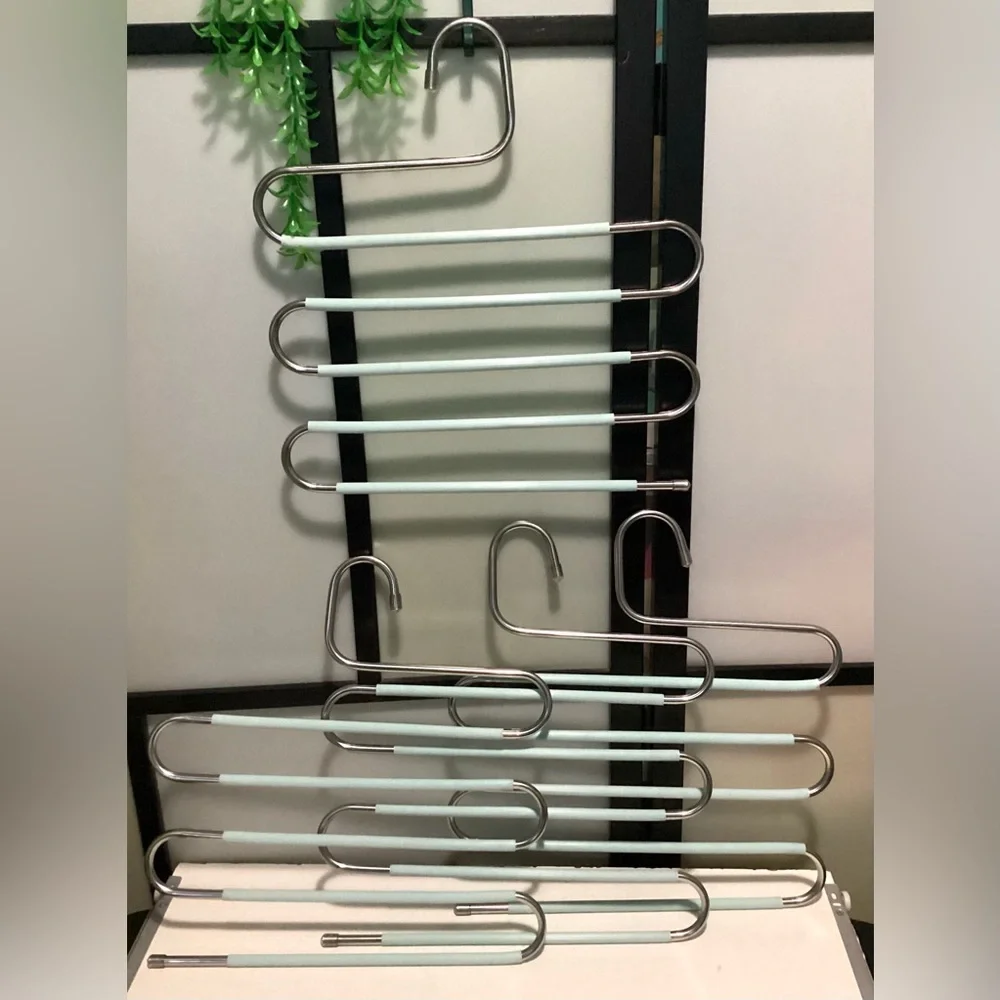 4 NEW Space saver 5 layer metal S shape hanger/organizer for pants, scarves…
